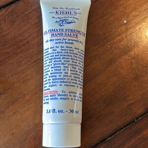 Kiehls ultimate strength hand salve